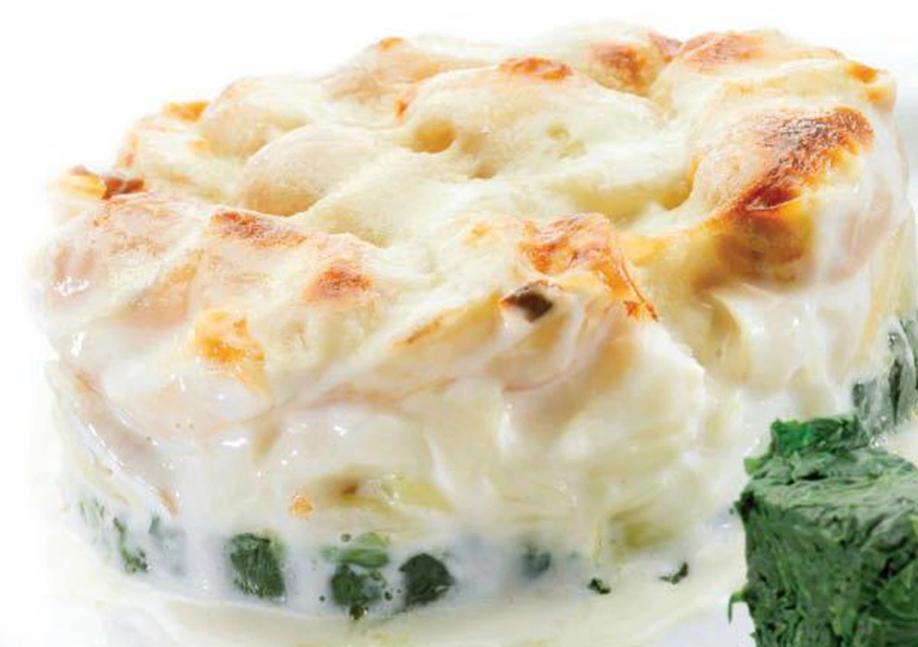 Bacalao con Bechamel y Espinacas