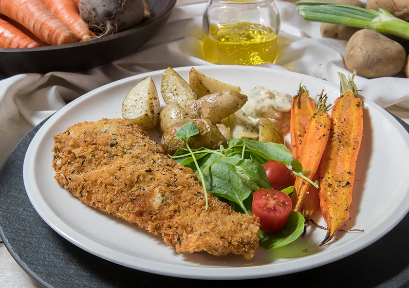 Merluza con crujiente de Panko y Verduras asadas