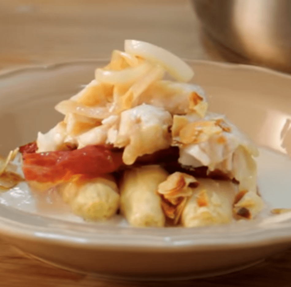 Sopa fría de Espárrago con Merluza y Jamón Crujiente