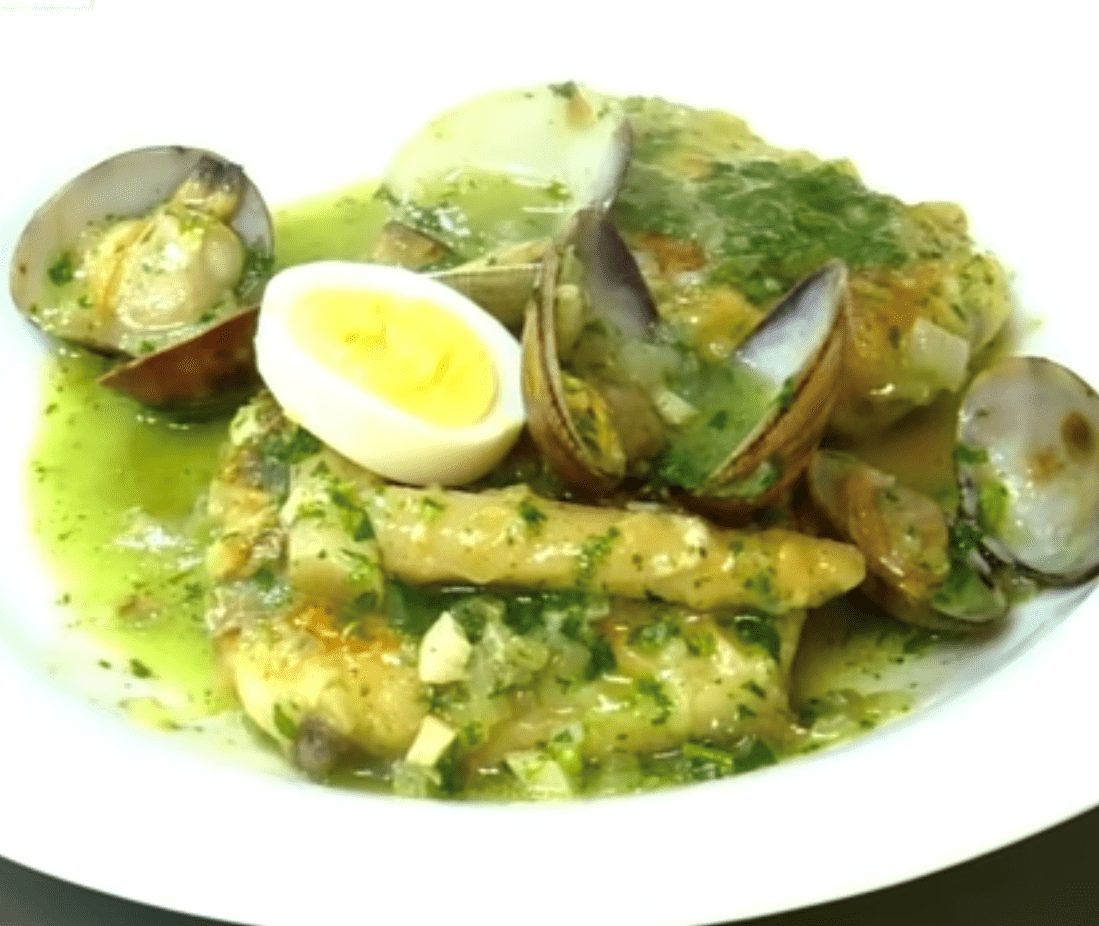 Merluza en salsa verde tradicional