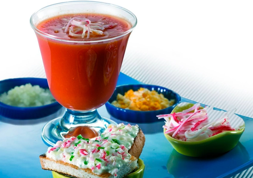 Gazpacho con Tostas