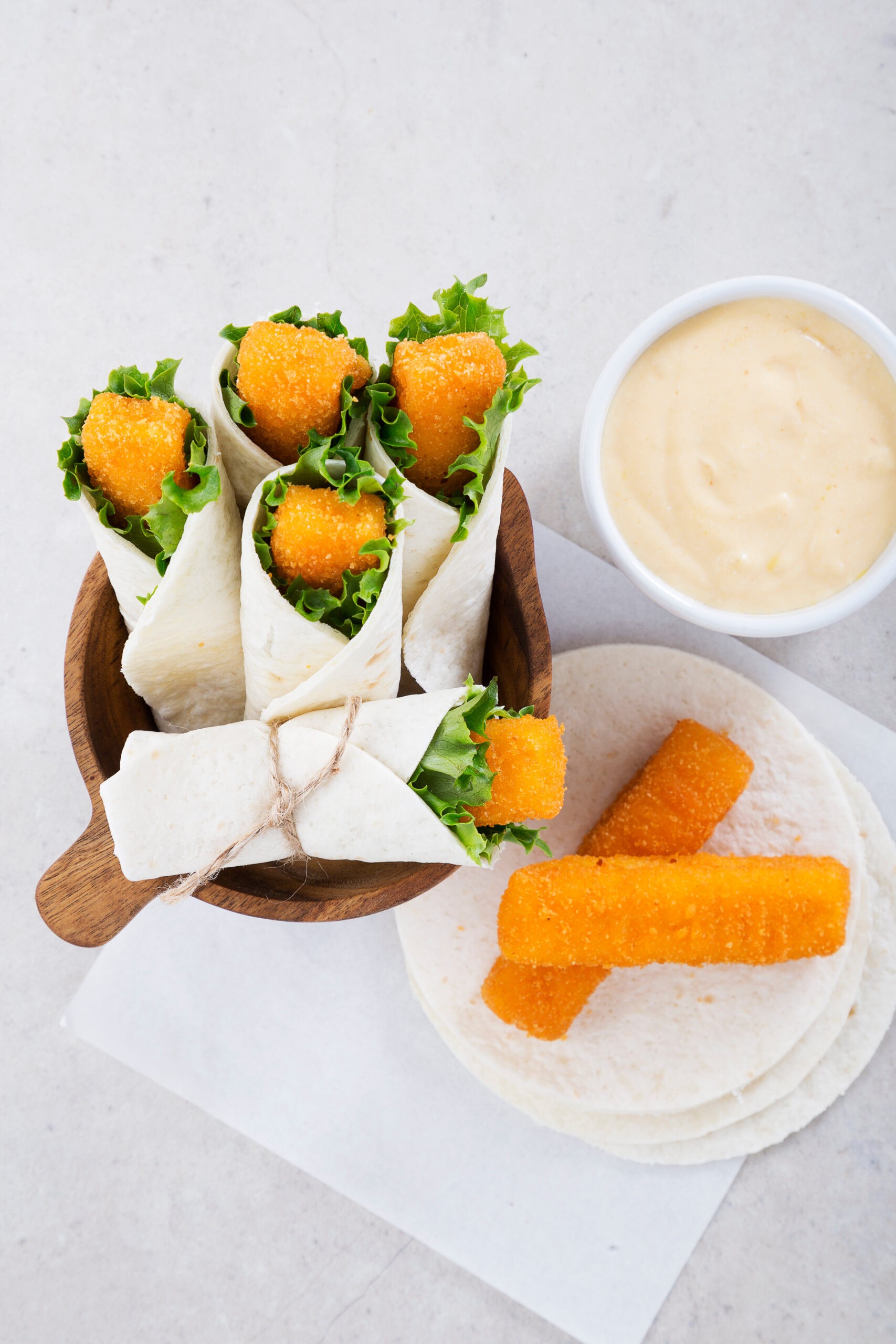Wrap de Varitas de Merluza con Lechuga