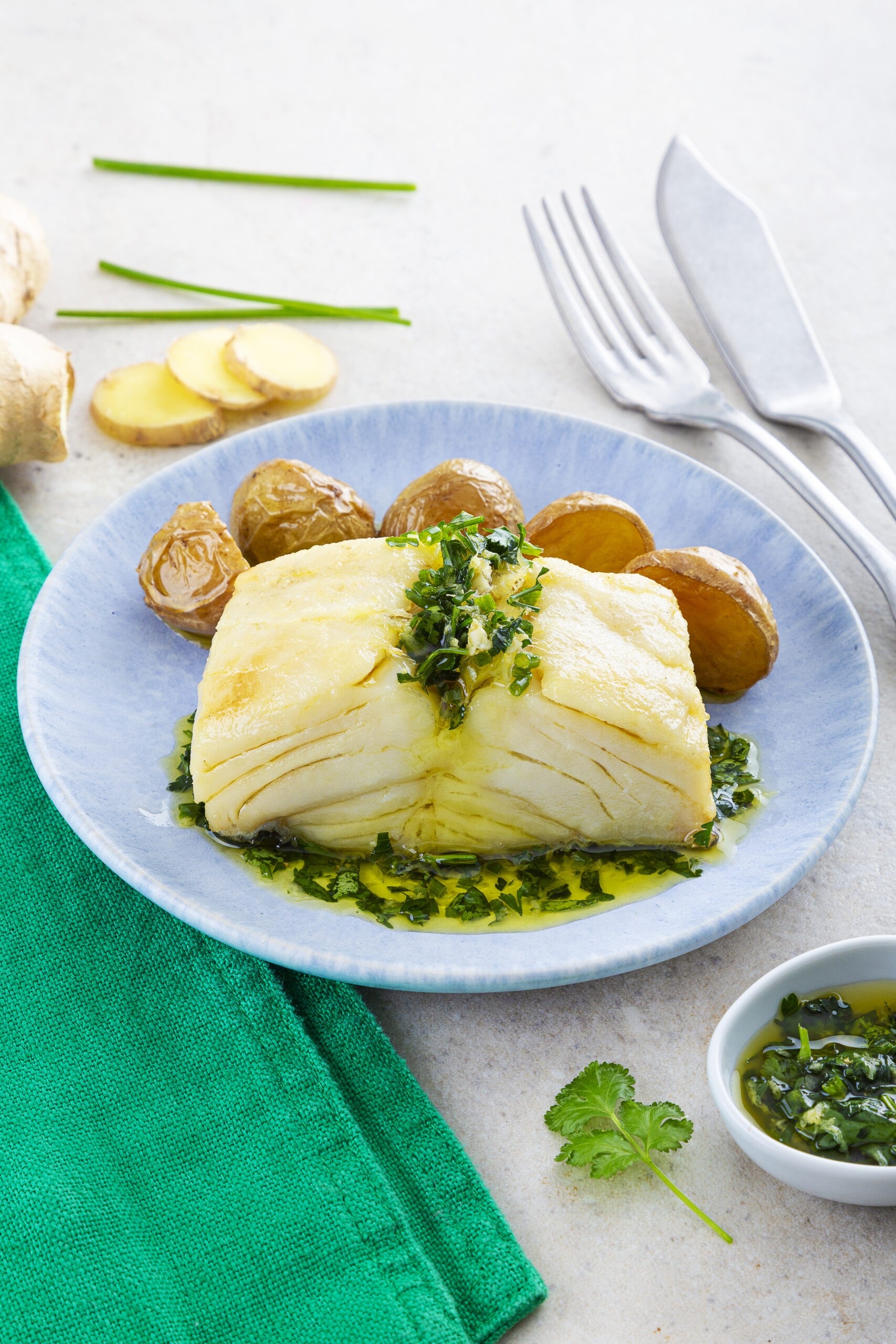 Bacalao con salsa aromática de hierbas y jengibre
