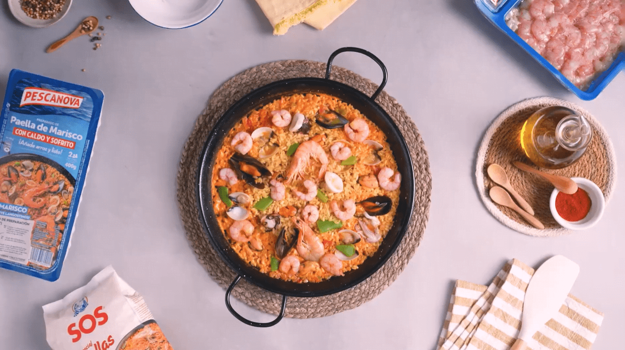 Paella de marisco rápida en 20 minutos